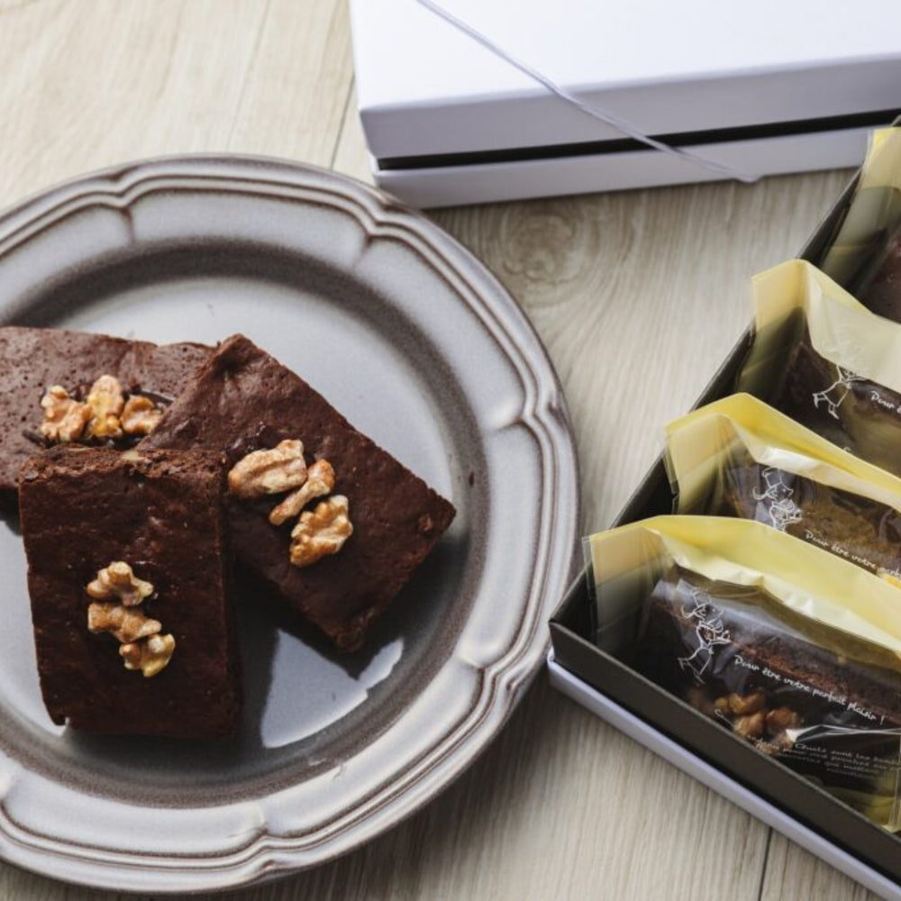 
                  
                    ブラウニーケーキ　8個セット
                  
                