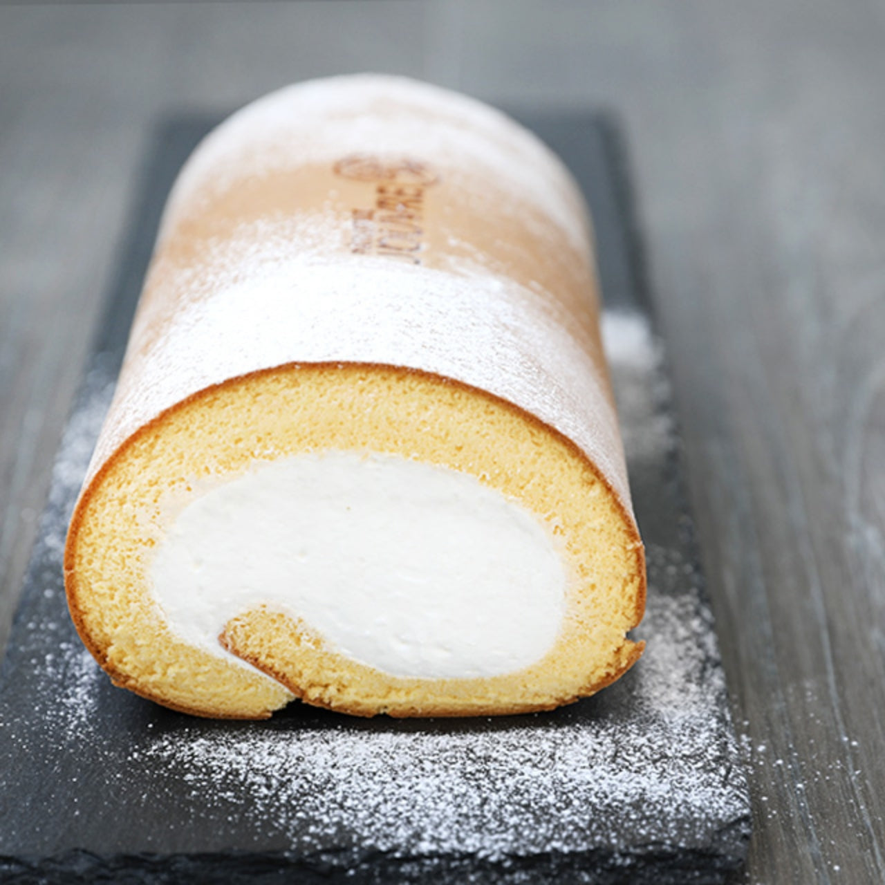 
                  
                    プレミアムロールケーキ　プレーン
                  
                