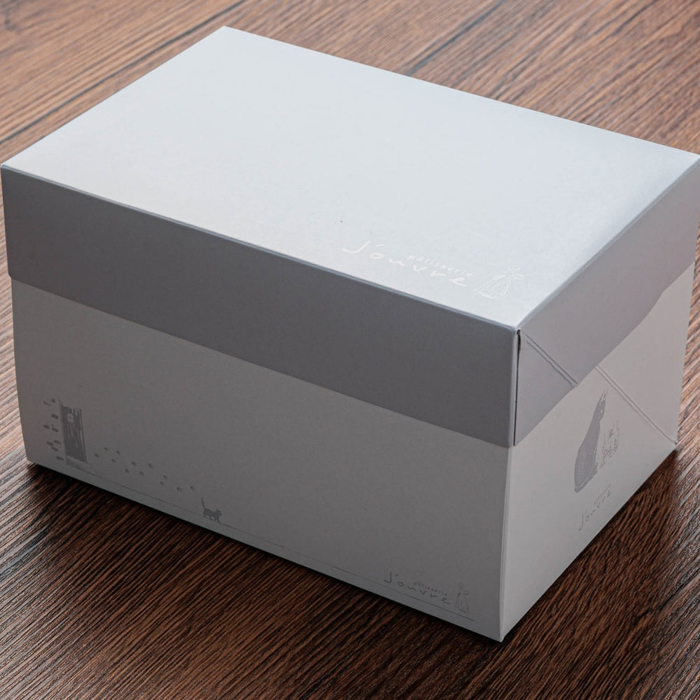 
                  
                    プレミアムロールケーキ　プレーン
                  
                